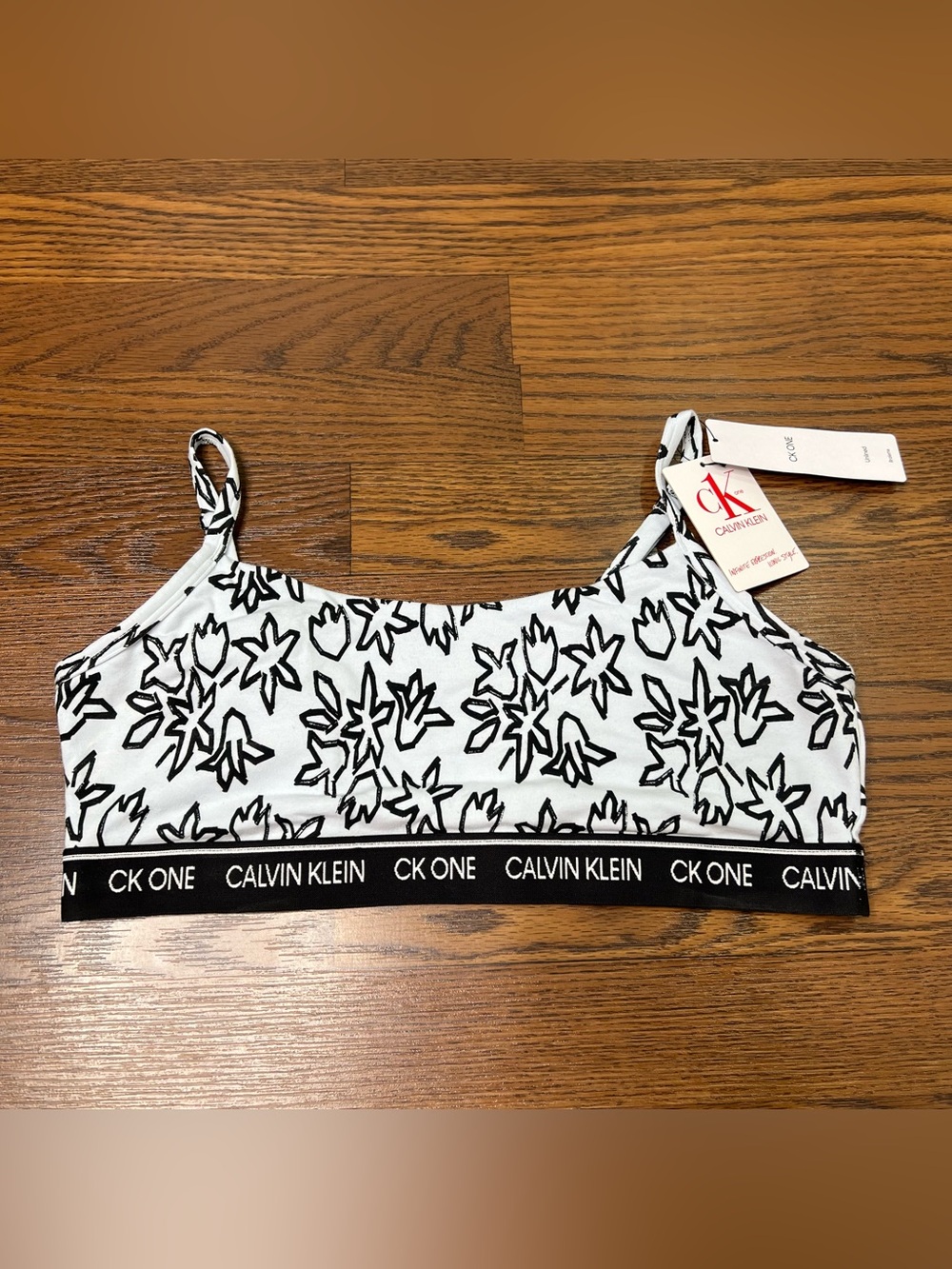 Calvin Klein CK One Unlined Bralette size Large